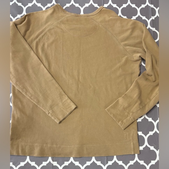 Vuori Women’s Restore Long Sleeve Lightweight Sweatshirt Size Medium - Picture 6 of 7